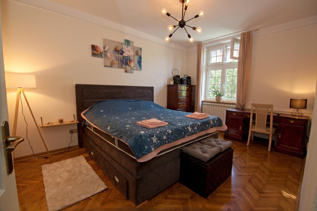 Ferienwohnung Dorcol Place, Belgrad Exterior foto